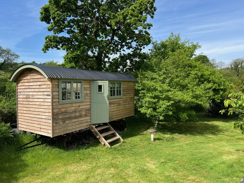 A Blackdown Shepherds Hut Tasker Self Build project for Sue